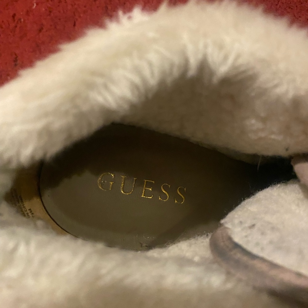 Women’s Guess booties size 7.5 - Picture 6 of 6
